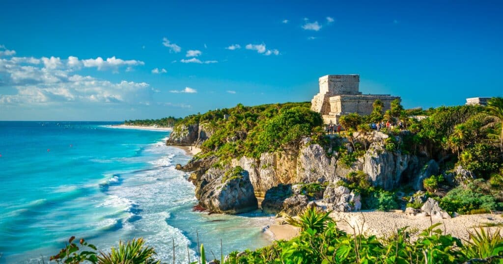 Tours-avalan-Descubre-el-pasado-maya-en-un-tour-inigualable