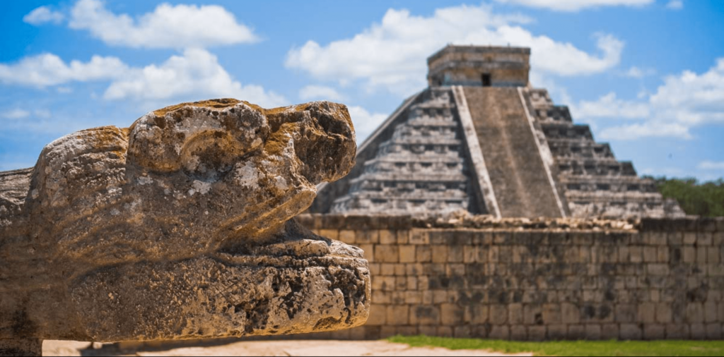 TOURS AVALAN-CHICHÉN ITZÁ EL PASADO MAYA EN UN ESPECTÁCULO SIN IGUAL
